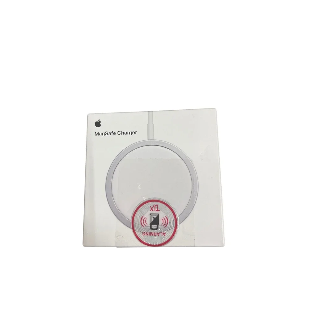 Apple MagSafe Charger Wireless Magnetic USB-C Fast Charging MHXH3AM/A White NEW